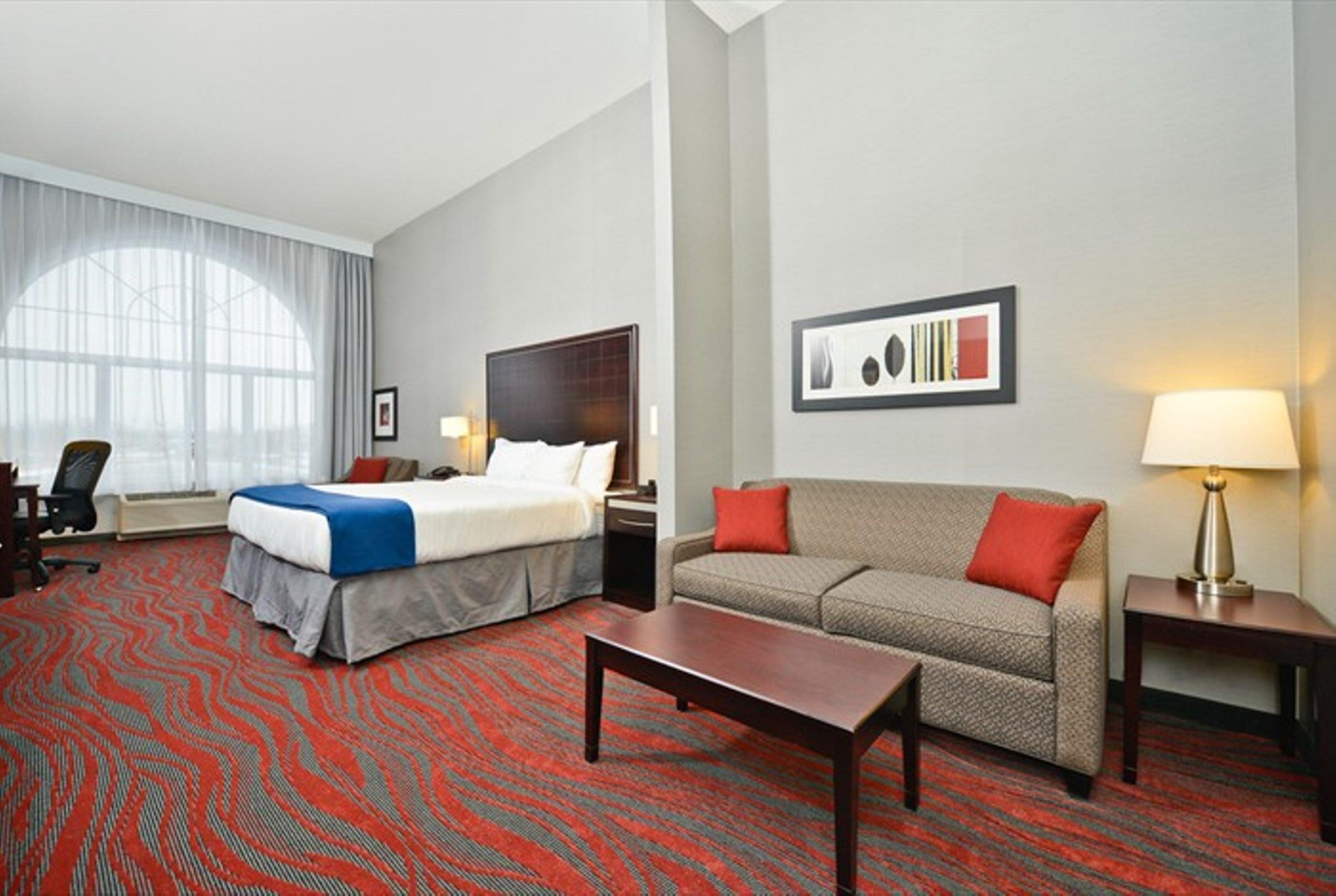 Holiday Inn Express & Suites Utica By Ihg Zewnętrze zdjęcie